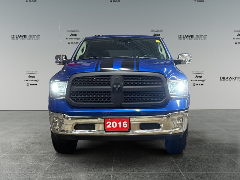 2016 RAM 1500 4WD Crew Cab 140.5" Laramie