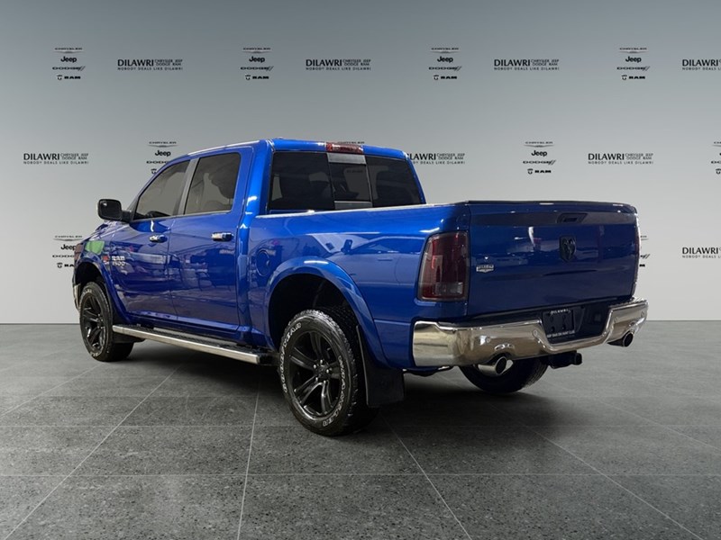 2016 RAM 1500 4WD Crew Cab 140.5" Laramie