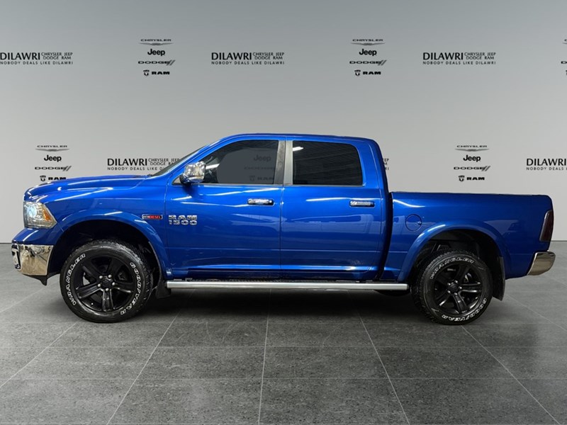 2016 RAM 1500 4WD Crew Cab 140.5" Laramie