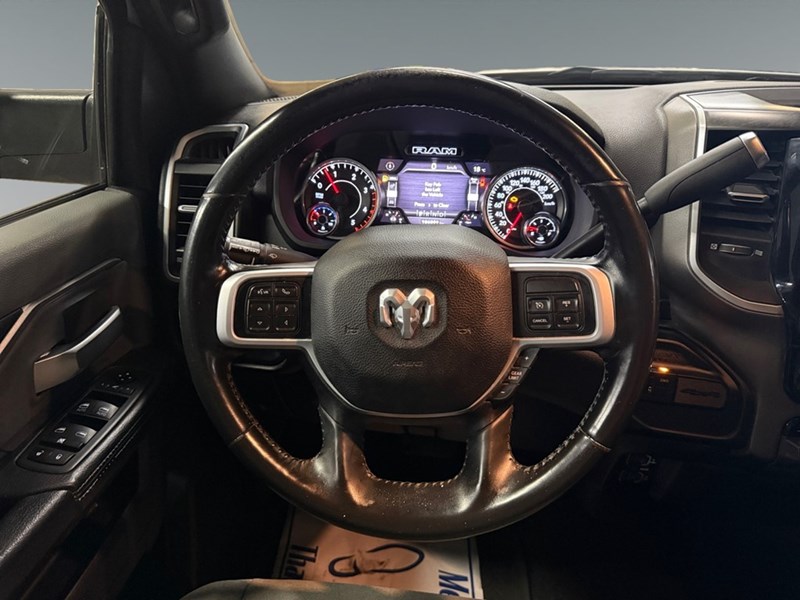 2021 RAM 3500 Big Horn 4x4 Crew Cab 8' Box