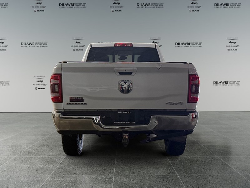 2021 RAM 3500 Big Horn 4x4 Crew Cab 8' Box