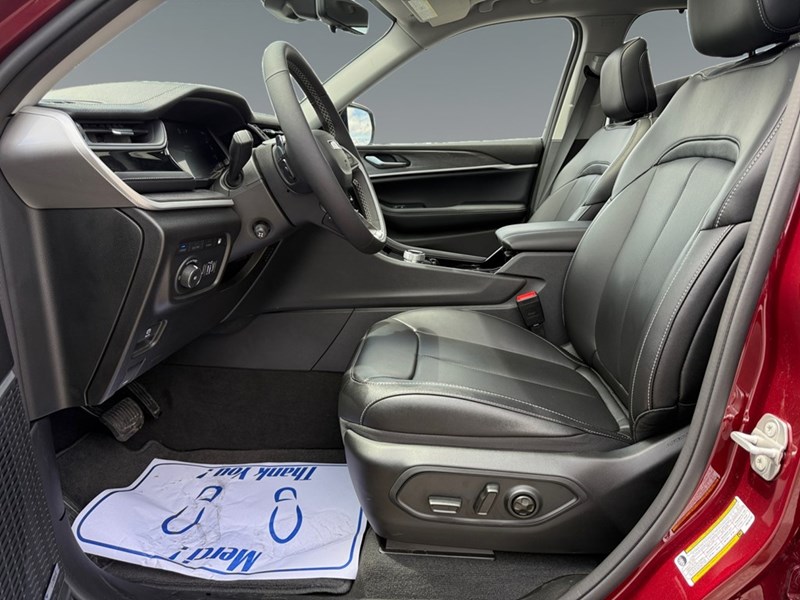 2023 Jeep Grand Cherokee 4xe 4x4