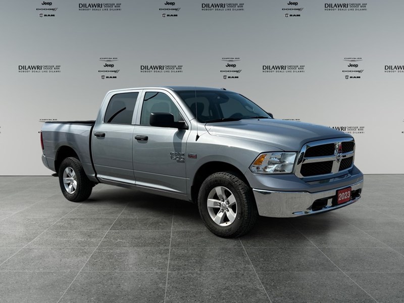 2023 RAM 1500 Classic SLT 4x4 Crew Cab 5'7" Box