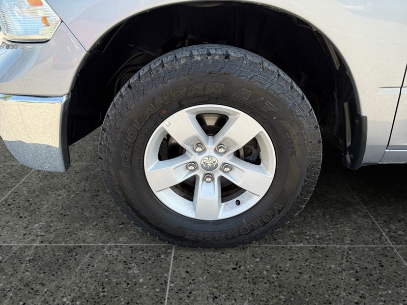 2023 RAM 1500 Classic SLT 4x4 Crew Cab 5'7" Box