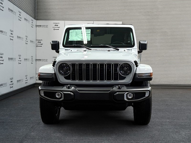 2025 Jeep Wrangler Sahara 4 Door 4x4