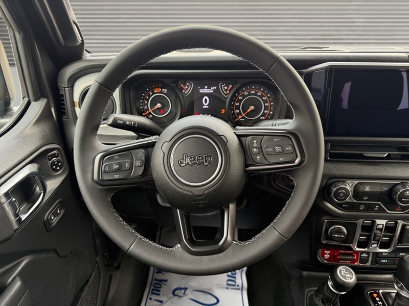 2025 Jeep Wrangler Willys 4 Door 4x4