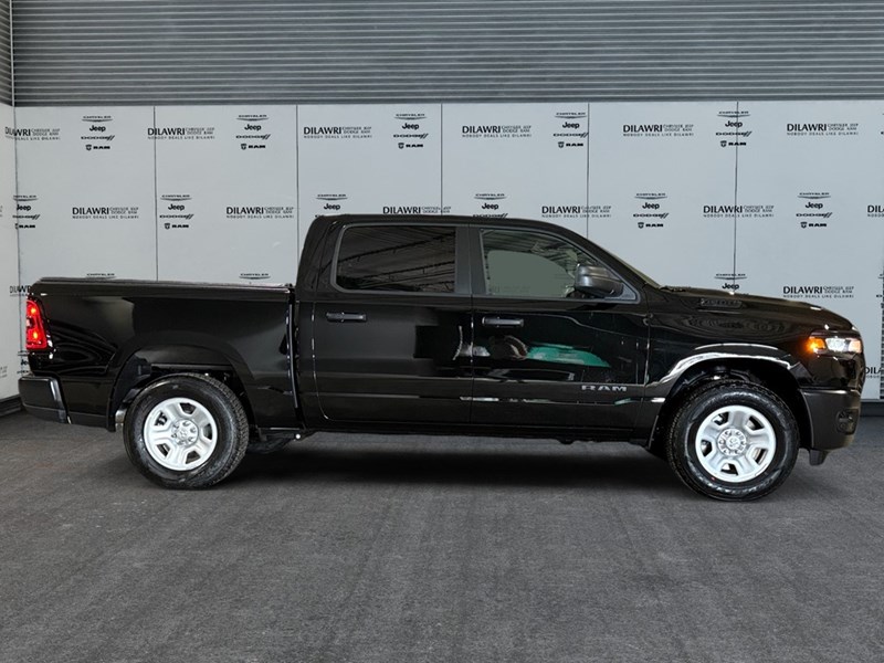 2025 RAM 1500 Tradesman 4x4 Crew Cab 5'7" Box