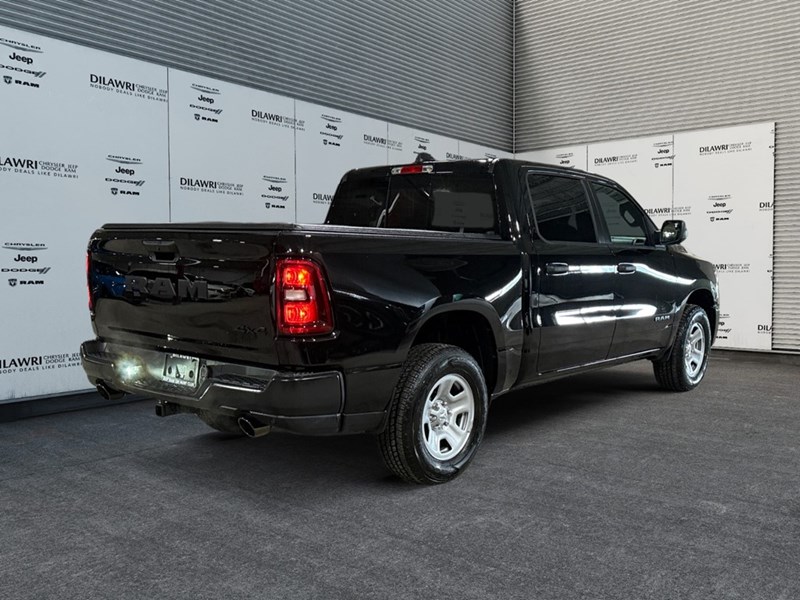 2025 RAM 1500 Tradesman 4x4 Crew Cab 5'7" Box