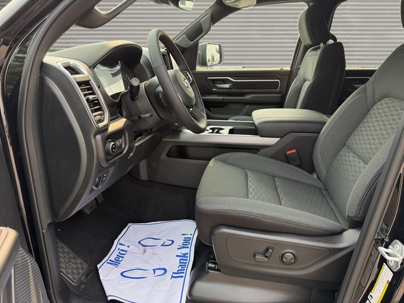 2025 RAM 1500 Big Horn 4x4 Crew Cab 5'7" Box
