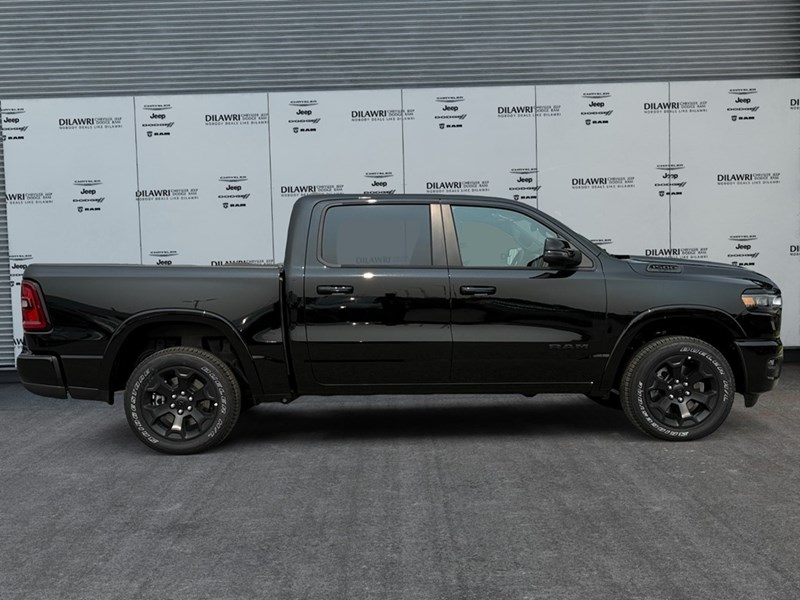 2025 RAM 1500 Big Horn 4x4 Crew Cab 5'7" Box
