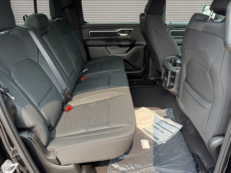 2025 RAM 1500 Big Horn 4x4 Crew Cab 5'7" Box