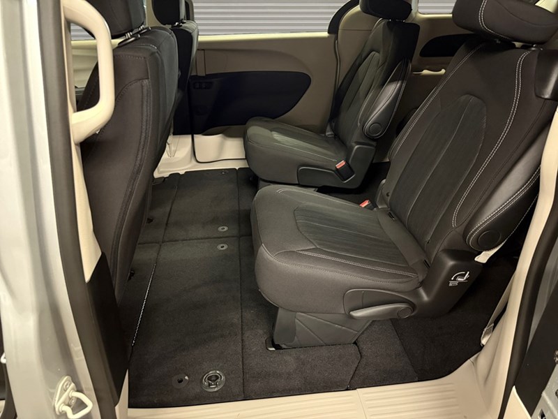 2024 Chrysler Grand Caravan SXT 2WD
