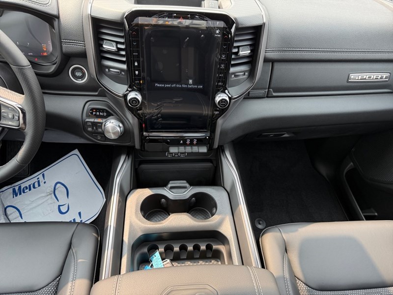 2025 RAM 1500 Sport 4x4 Crew Cab 5'7" Box