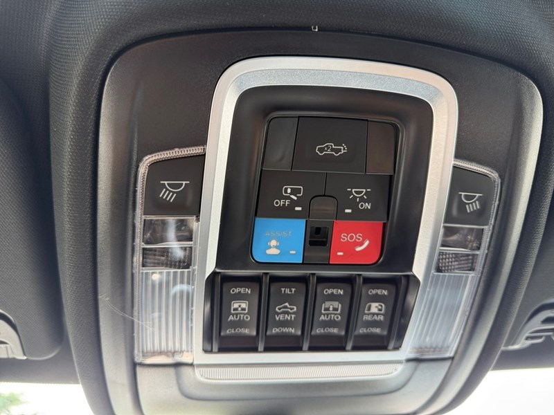 2025 RAM 1500 Sport 4x4 Crew Cab 5'7" Box