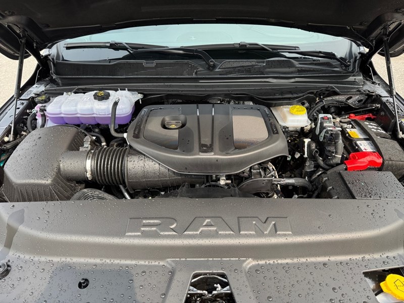 2025 RAM 1500 Sport 4x4 Crew Cab 5'7" Box