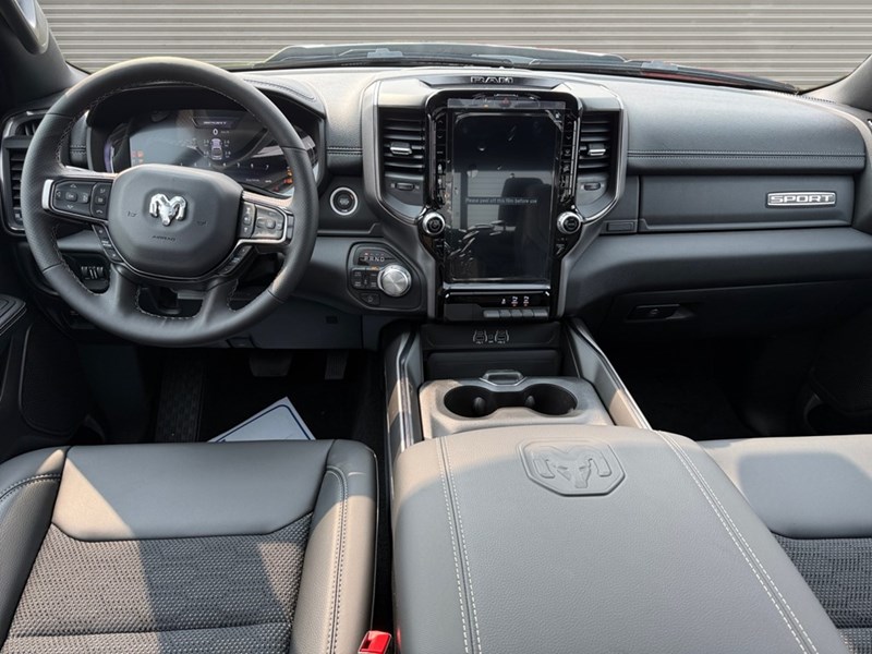 2025 RAM 1500 Sport 4x4 Crew Cab 5'7" Box