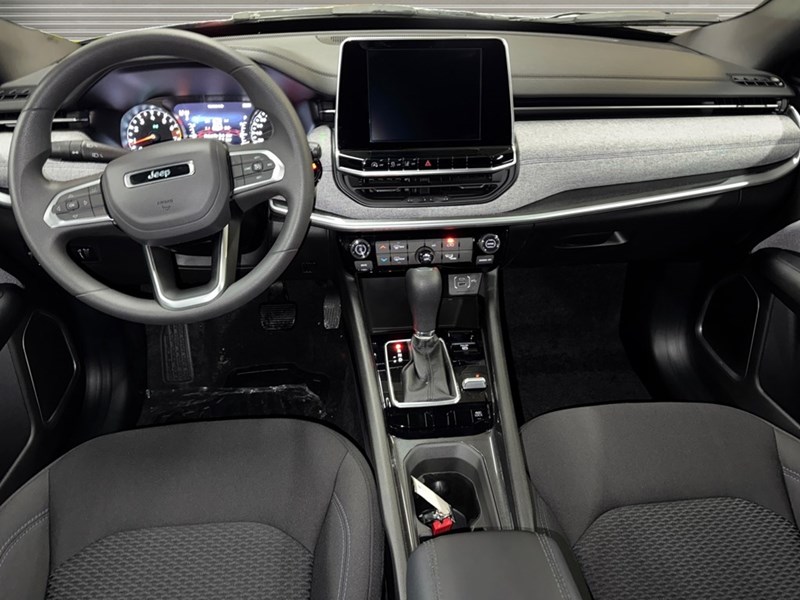 2025 Jeep Compass Sport 4x4