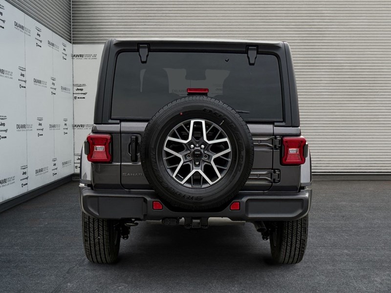 2025 Jeep Wrangler Sahara 4 Door 4x4