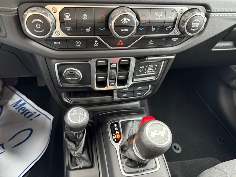 2025 Jeep Wrangler Sahara 4 Door 4x4