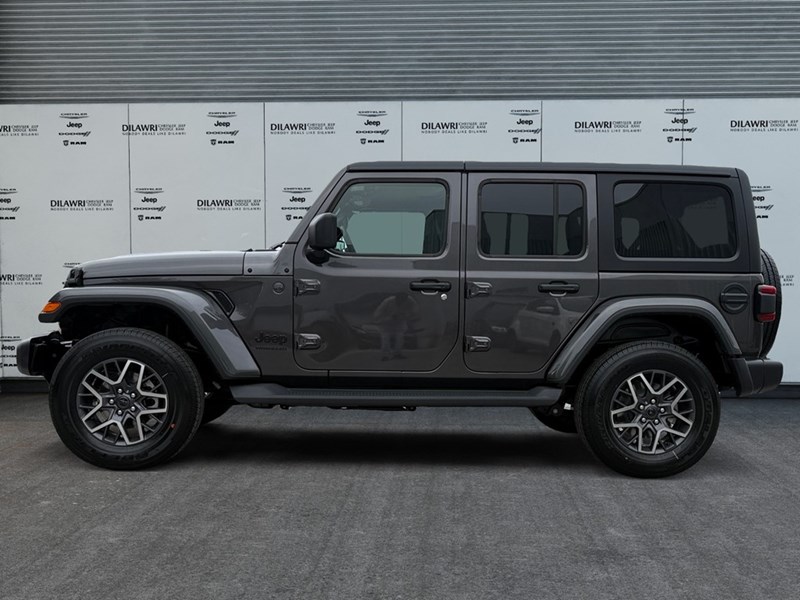 2025 Jeep Wrangler Sahara 4 Door 4x4