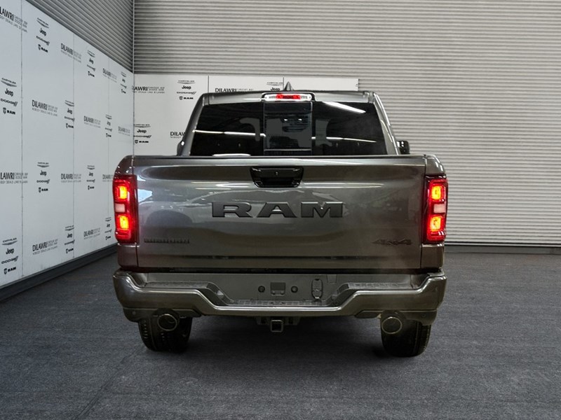 2025 RAM 1500 Big Horn 4x4 Crew Cab 5'7" Box
