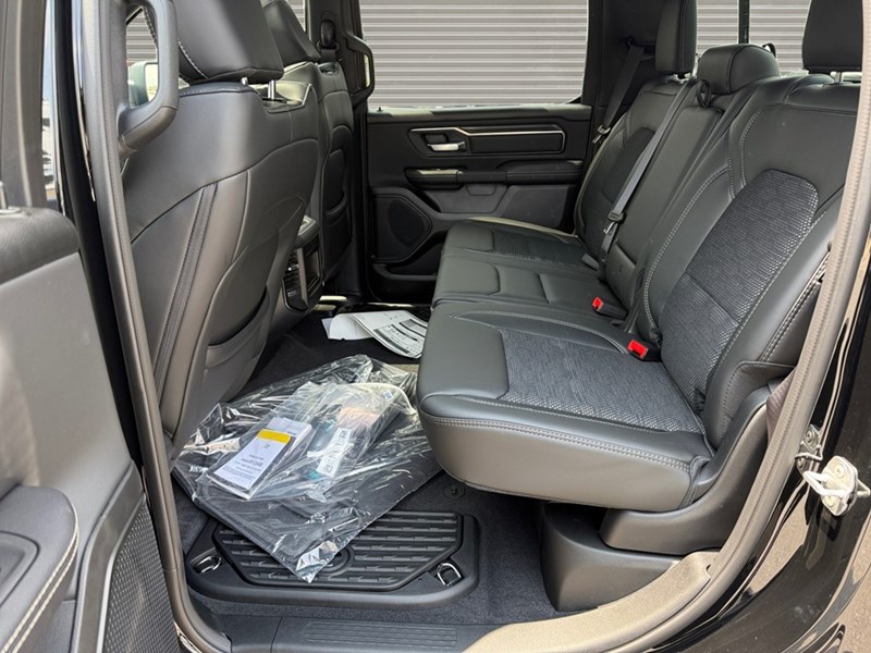 2025 RAM 1500 Sport 4x4 Crew Cab 5'7" Box