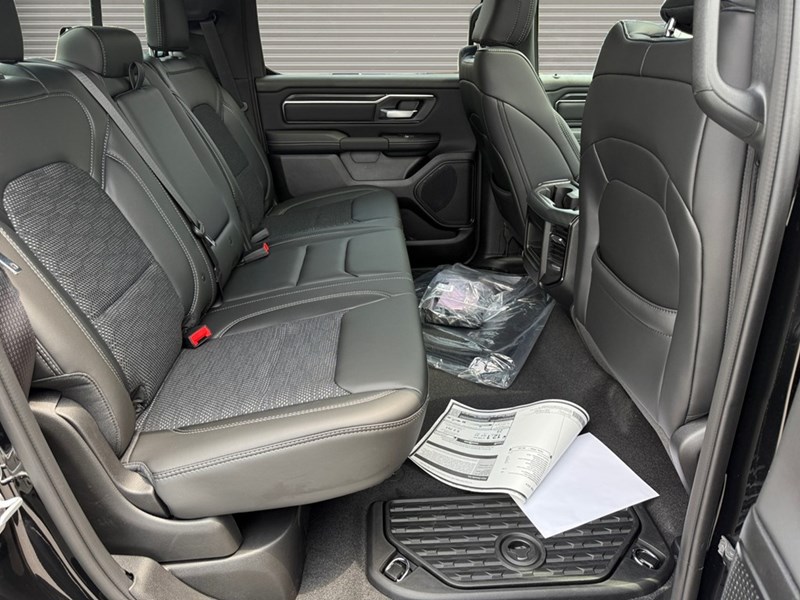 2025 RAM 1500 Sport 4x4 Crew Cab 5'7" Box