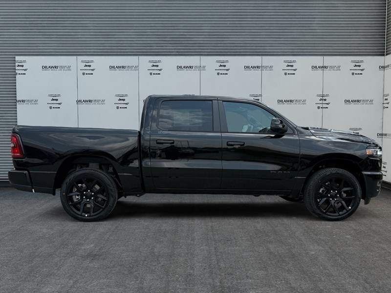 2025 RAM 1500 Sport 4x4 Crew Cab 5'7" Box