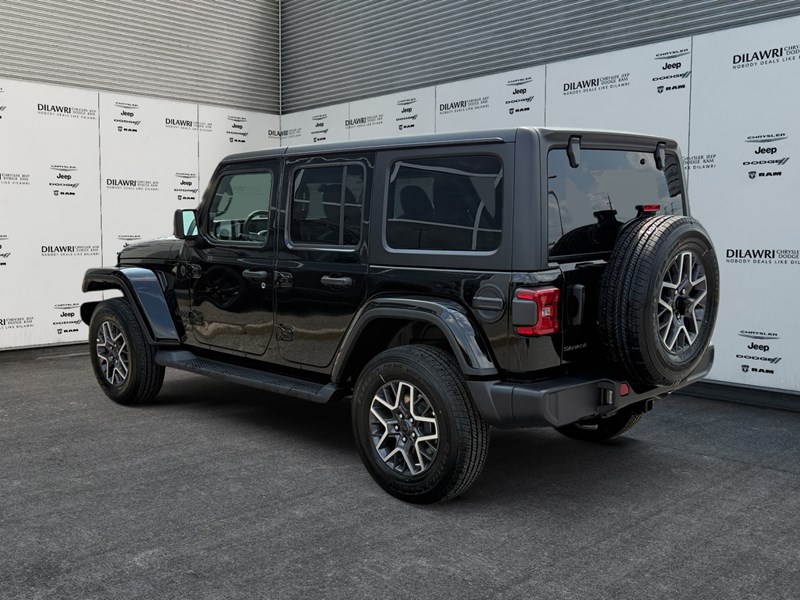 2025 Jeep Wrangler Sahara 4 Door 4x4