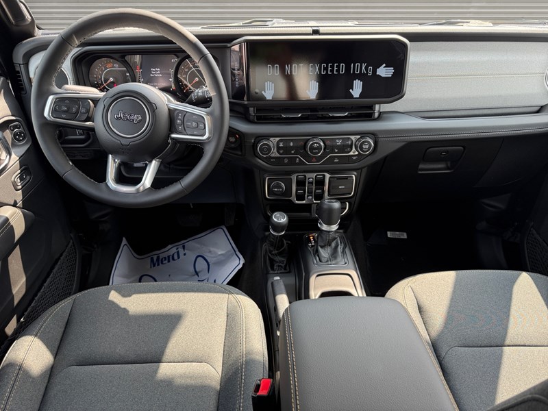 2025 Jeep Wrangler Sahara 4 Door 4x4
