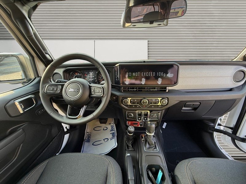 2025 Jeep Wrangler Willys 2 Door 4x4