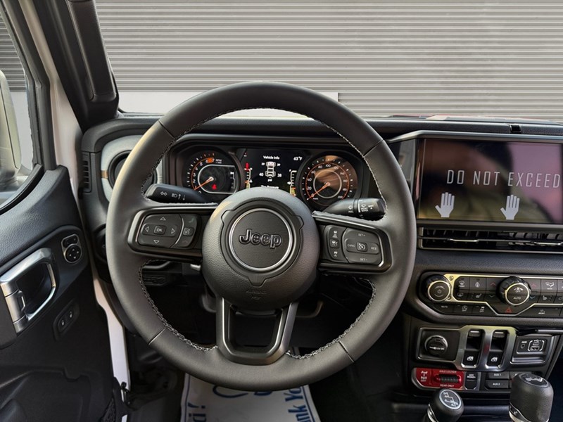 2025 Jeep Wrangler Willys 2 Door 4x4