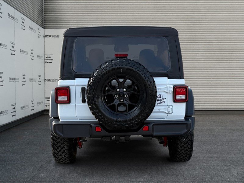 2025 Jeep Wrangler Willys 2 Door 4x4