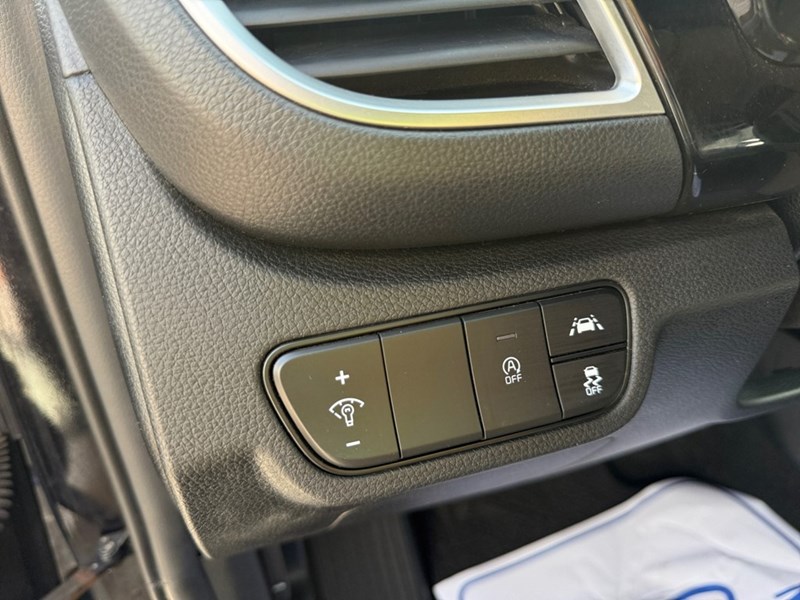 2023 Kia Seltos EX FWD