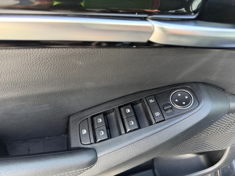 2023 Kia Seltos EX FWD