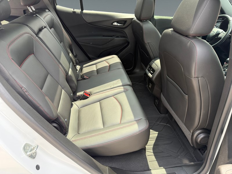 2022 Chevrolet Equinox AWD 4dr RS