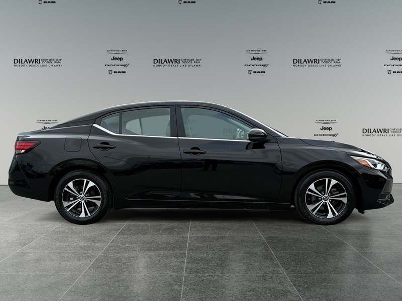 2021 Nissan Sentra SV CVT