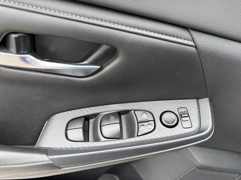2021 Nissan Sentra SV CVT