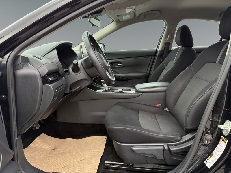 2021 Nissan Sentra SV CVT
