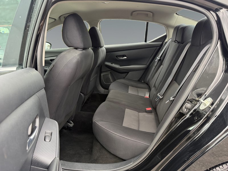 2021 Nissan Sentra SV CVT