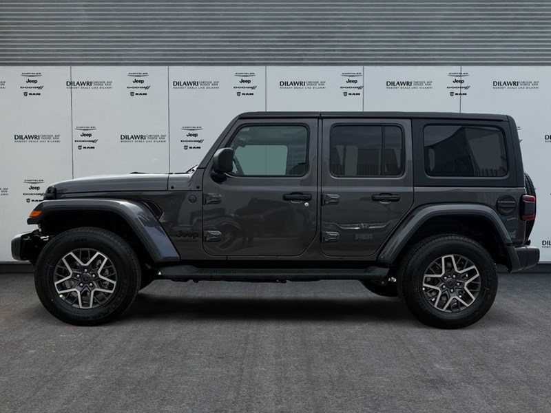 2025 Jeep Wrangler Sahara 4 Door 4x4