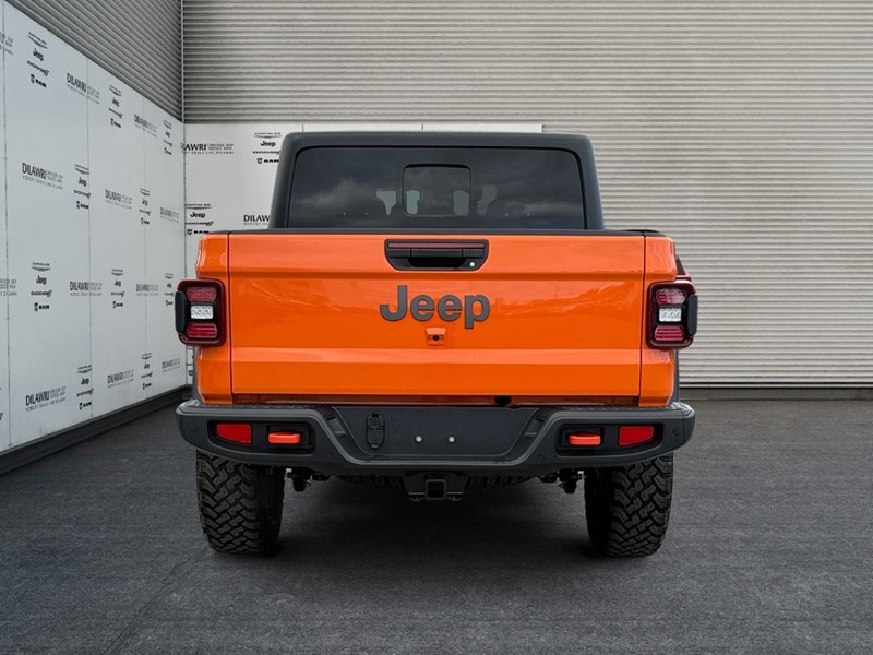 2025 Jeep Gladiator Mojave 4x4