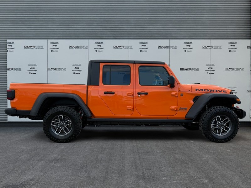 2025 Jeep Gladiator Mojave 4x4