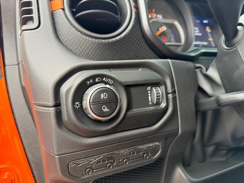 2025 Jeep Gladiator Mojave 4x4