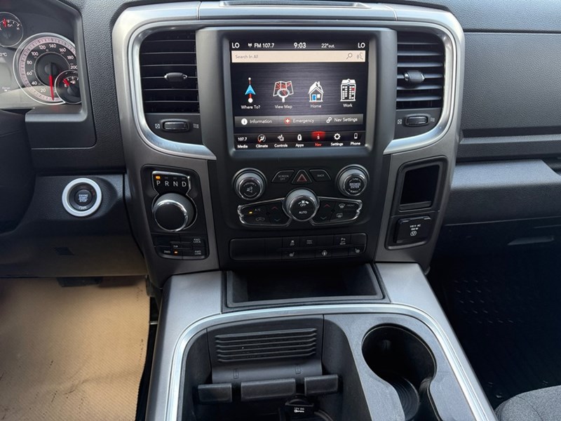 2022 RAM 1500 Classic SLT 4x4 Crew Cab 5'7" Box