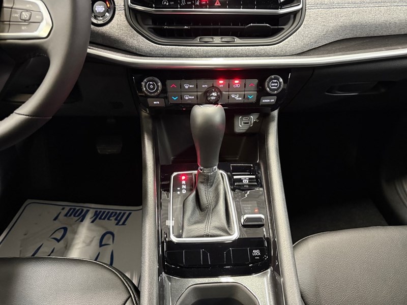 2025 Jeep Compass North 4x4