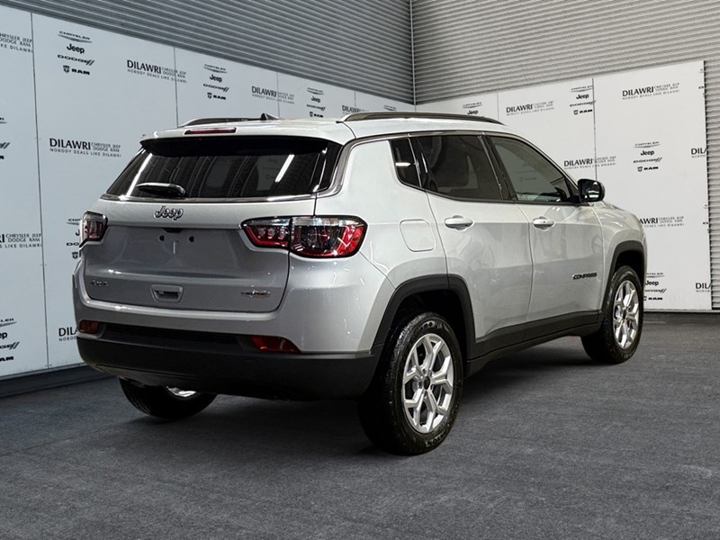 2025 Jeep Compass North 4x4