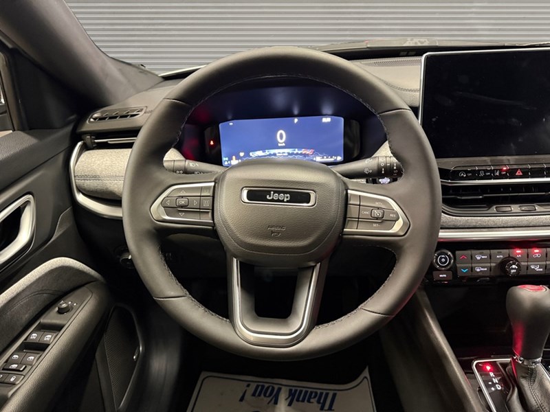 2025 Jeep Compass North 4x4