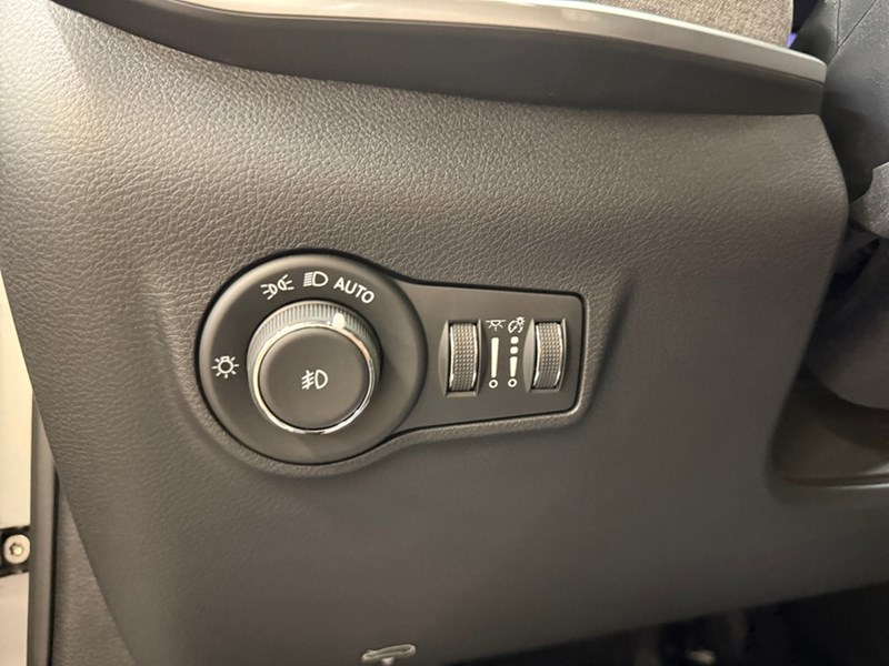 2025 Jeep Compass North 4x4