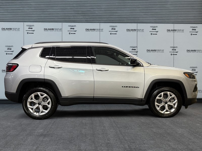 2025 Jeep Compass North 4x4
